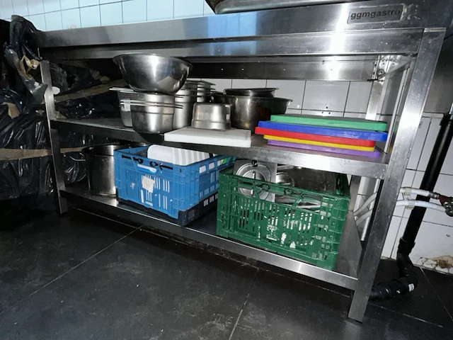 Rvs werktafel ggmgastro - afbeelding 1 van  5