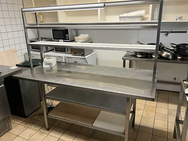 Rvs werktafel met chefrek - afbeelding 1 van  5