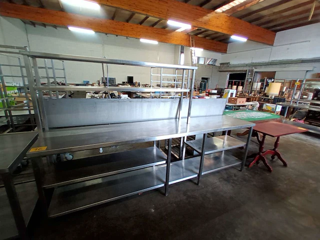 Rvs werktafel met chefrek - afbeelding 2 van  5