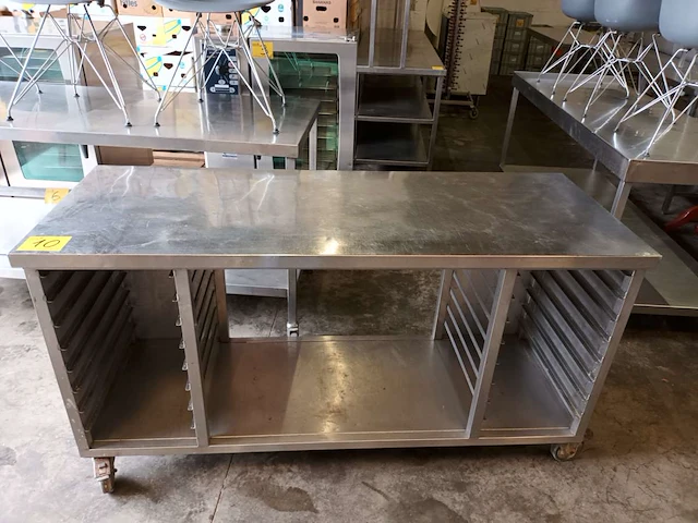 Rvs werktafel op wielen - afbeelding 1 van  4