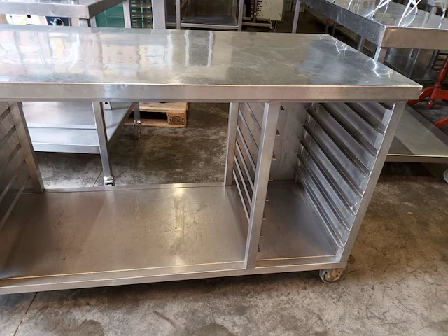 Rvs werktafel op wielen - afbeelding 4 van  4