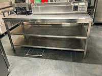 Rvs werktafel voorzien van 2 leggers