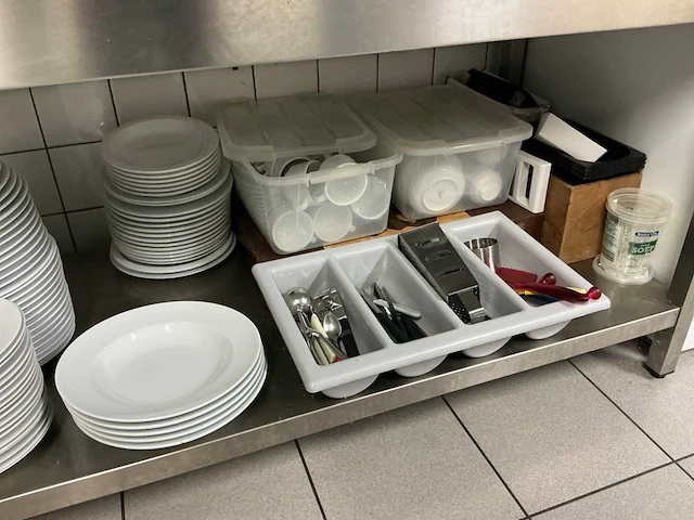 Rvs werktafel - afbeelding 4 van  4