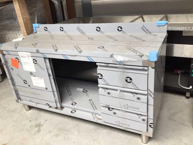 Rvs werktafel - afbeelding 6 van  6