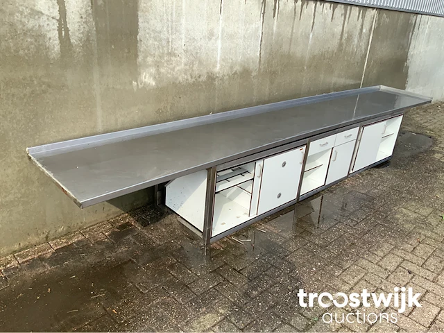 Rvs werktafel - afbeelding 1 van  3