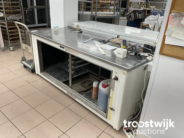 Rvs werktafel - afbeelding 3 van  3