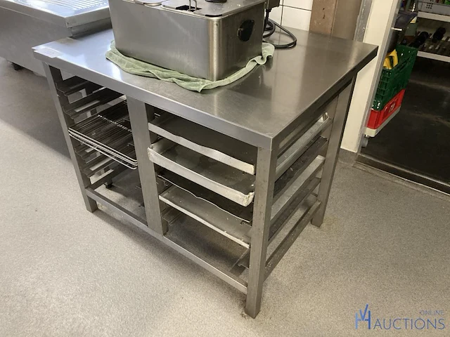 Rvs werktafel - afbeelding 1 van  3