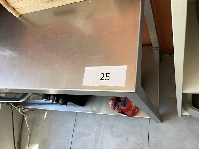 Rvs werktafel - afbeelding 2 van  4