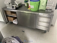 Rvs werktafel - afbeelding 1 van  4