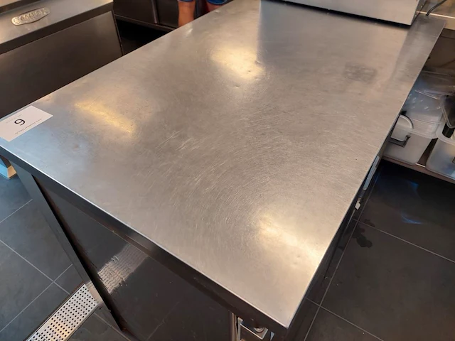 Rvs werktafel - afbeelding 2 van  2