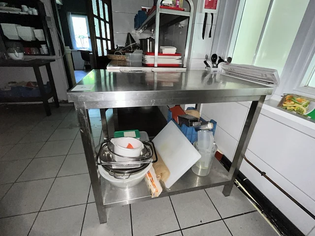 Rvs werktafel - afbeelding 2 van  2