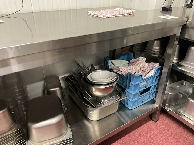 Rvs werktafel - afbeelding 3 van  4