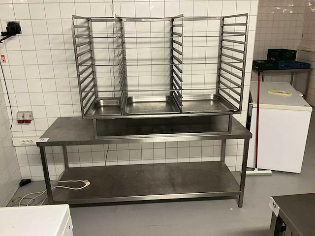 Rvs werktafel - afbeelding 1 van  8