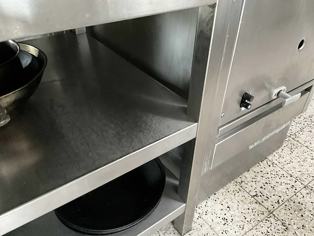 Rvs werktafel - afbeelding 4 van  4