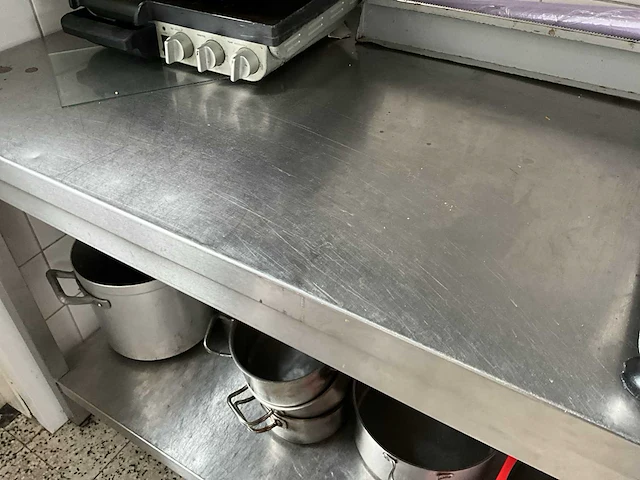 Rvs werktafel - afbeelding 2 van  4