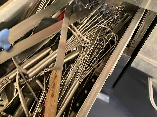 Rvs werktafel/bijzettafel/kast rosinox - afbeelding 14 van  15