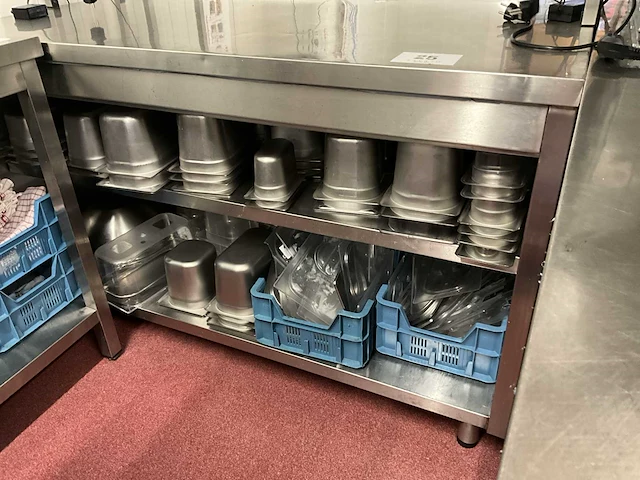 Rvs werktafel/kast - afbeelding 3 van  3