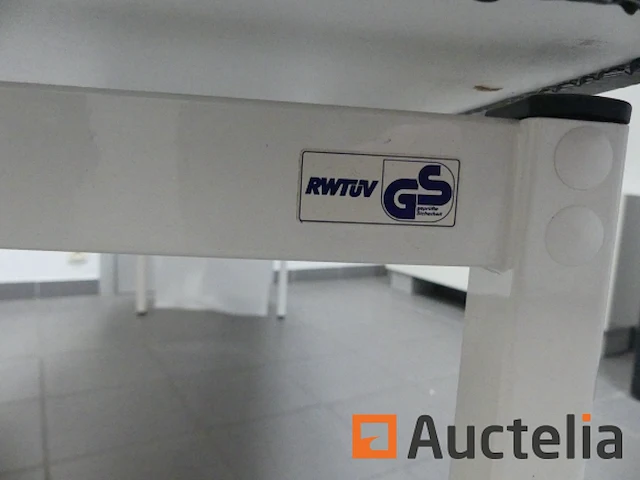 Rwtuv care tafel - afbeelding 1 van  4