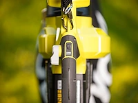 Ryobi 18 v one+ borstelloze accu-bladzuiger en bladblazer - afbeelding 3 van  4