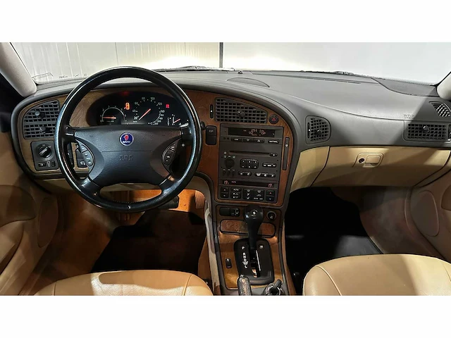 Saab - 2003 - 9-5 - personenauto - afbeelding 9 van  42