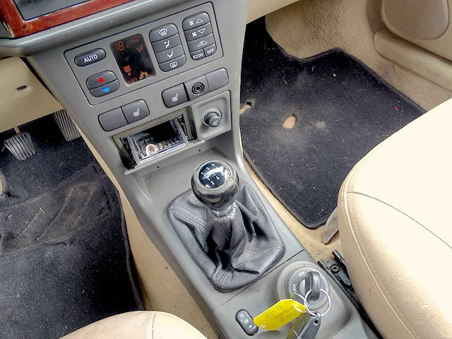 Saab 9-3 cabrio 2.0 s (project-basis), 87-xd-rt - afbeelding 24 van  42
