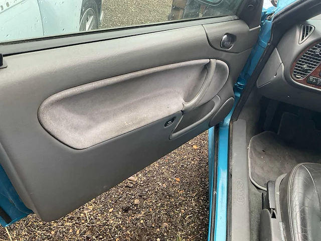 Saab 93 personenauto - afbeelding 11 van  27