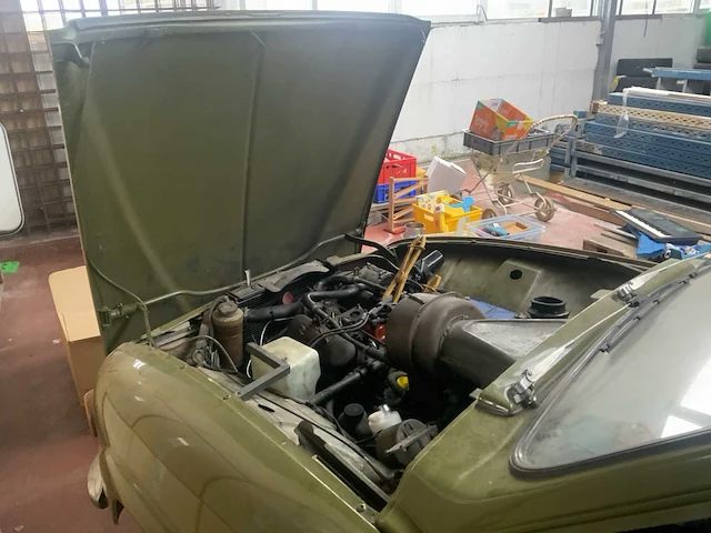 Saab 96 v4 oldtimer - afbeelding 7 van  18