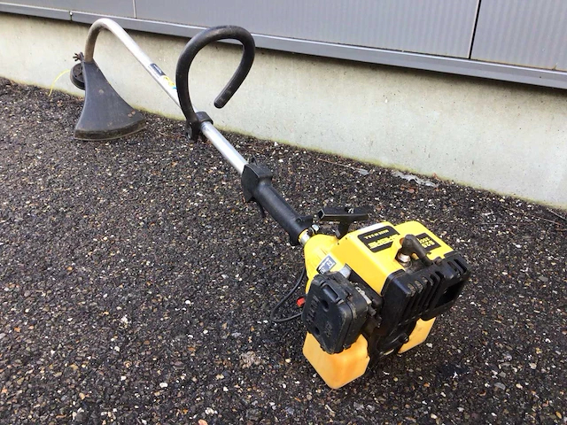 Sabre s25 benzine bosmaaier - afbeelding 1 van  4