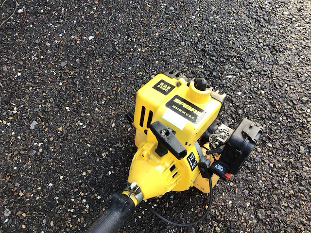 Sabre s25 benzine bosmaaier - afbeelding 2 van  4