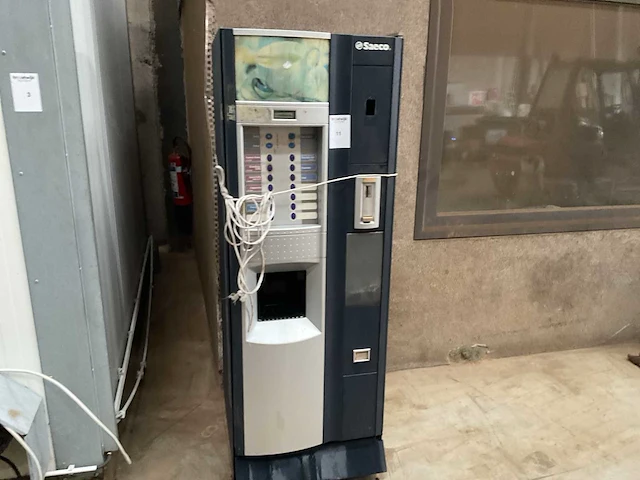Saeco warme drankenautomaat - afbeelding 3 van  4