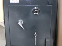 Safe vv sleutel en cijferslot (gew plm 400kg) - afbeelding 1 van  1