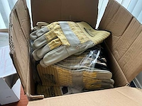 Safety jogger works + oxxa veiligheidsschoenen en handschoenen - afbeelding 3 van  5