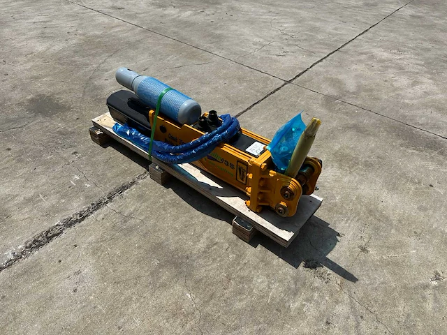 Sailing - 2025 - 35 - hydraulische hamer - afbeelding 5 van  9