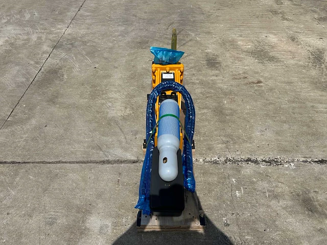 Sailing - 2025 - 35 - hydraulische hamer - afbeelding 7 van  9