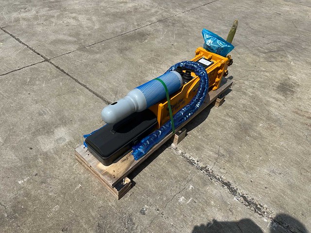 Sailing - 2025 - 35 - hydraulische hamer - afbeelding 7 van  10