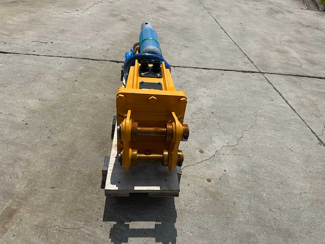 Sailing - 2025 - 40 - hydraulische hamer - afbeelding 4 van  10