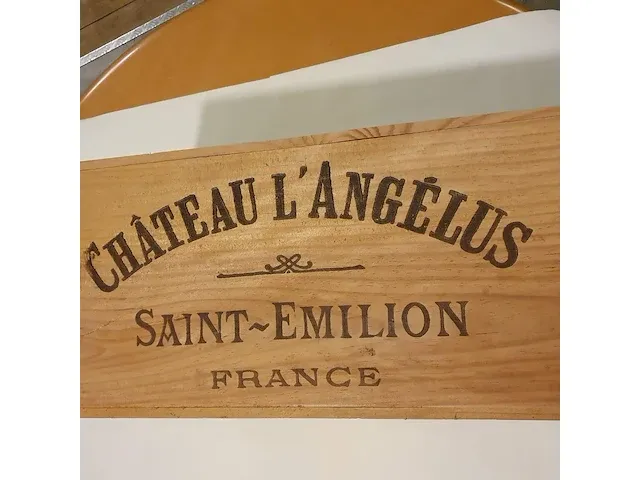 Saint-emilion château l'angélus 1992 grand cru classé - afbeelding 5 van  9