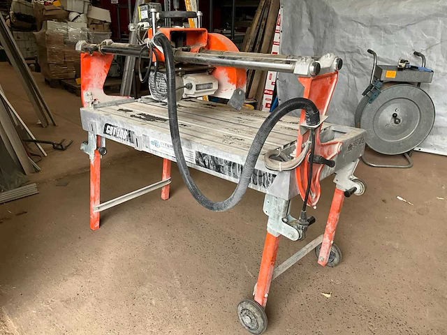 Saint-gobain abrasives cst 100 alu – single phase steen-/tegelzaagmachine - afbeelding 6 van  8