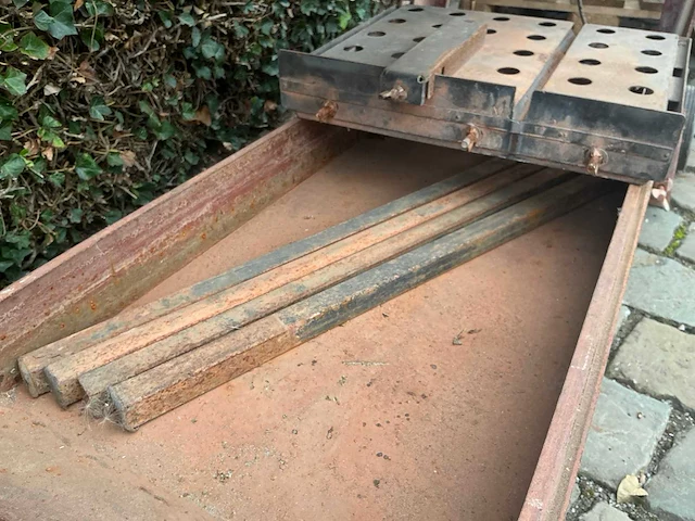 Saint-gobain abrasives jcw600 steenzaagmachine - afbeelding 5 van  7