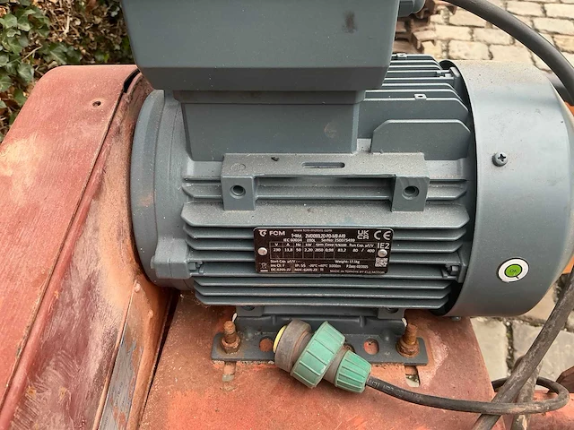 Saint-gobain abrasives jcw600 steenzaagmachine - afbeelding 7 van  7