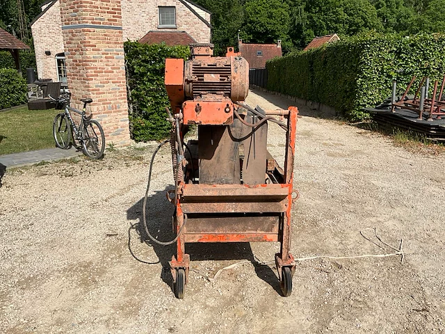 Saint gobain jumbo 651 steenzaagmachine - afbeelding 15 van  16