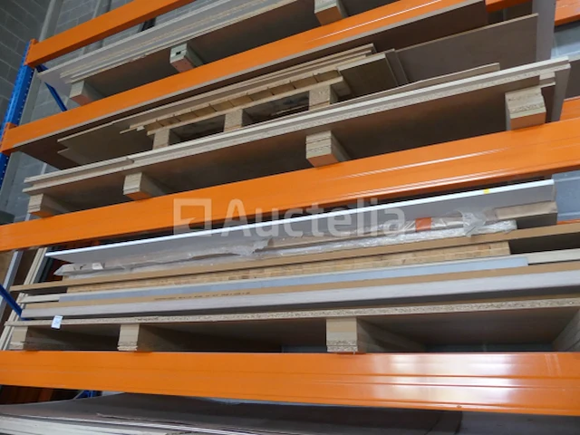 Saldo van panelen en houtresten (grote hoeveelheid) - afbeelding 6 van  17