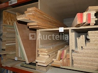 Saldo van panelen en houtresten (grote hoeveelheid) - afbeelding 1 van  17