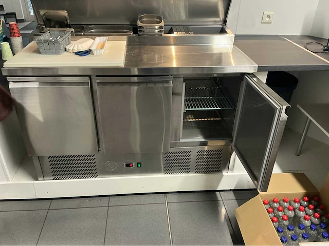 Salladete met onderfrigo saladette - afbeelding 2 van  3