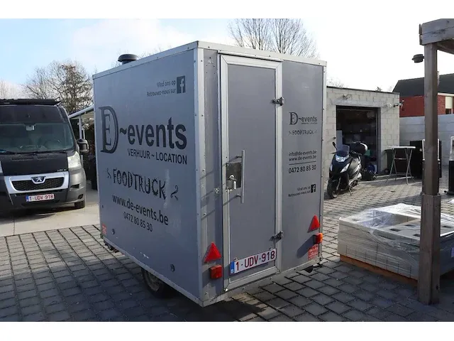 Sallas foodtruck aanhangwagen - afbeelding 3 van  8