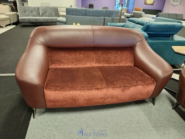 Salon - afbeelding 2 van  7