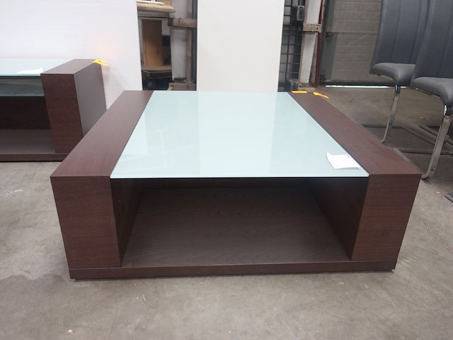 Salontafel met glas - afbeelding 1 van  2