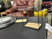 Salontafel met inhoud - afbeelding 4 van  5