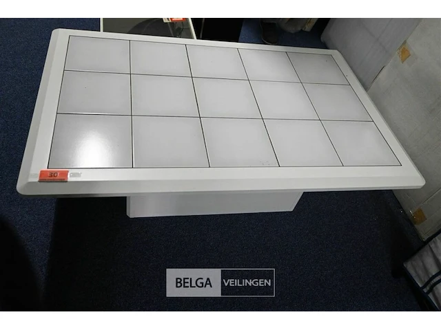 Salontafel met tegels - afbeelding 2 van  3