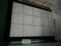 Salontafel met tegels - afbeelding 1 van  1